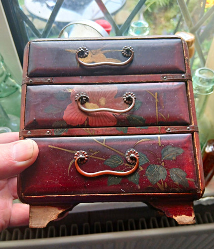 Vintage lacquered hand - vintage, lacquered..hand
