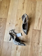 Zara Sneak skin Animal Print