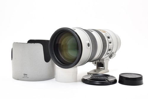 Read near mint nikon - read!,