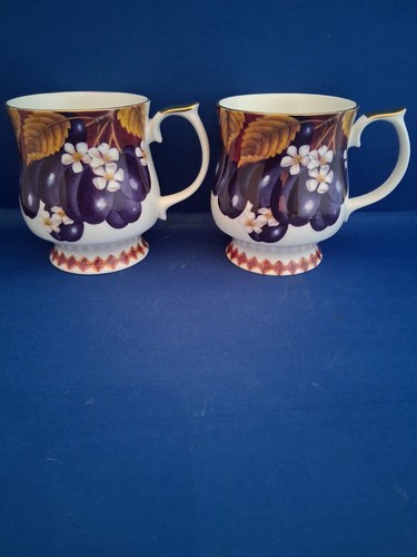 Queen fine bone china - 2, x