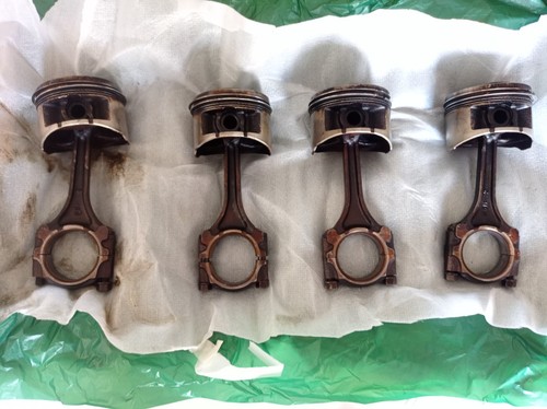 Honda h22a pistons etc - h22a, h