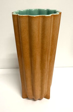 FABULOUS, RARE, CATALINA GLADDING MCBEAN: SAGUARO ART WARE VASE (1940-1942)