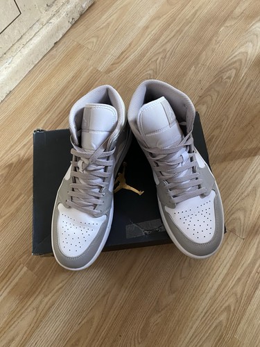 Air jordan mid - air, 1