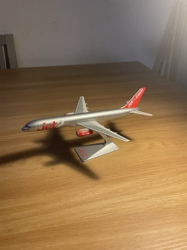 Boeing 757 jet2 - 757,