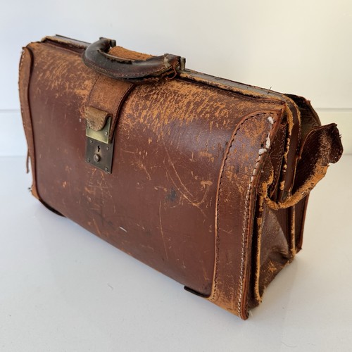 Vintage brown leather - brown,
