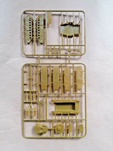 Damaged pins german panzer - -,