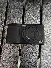 Ricoh GR DIGITAL IV 10.4 MP