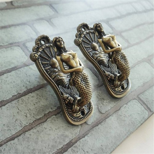 Vintage bronze mermaid hooks - bronze,