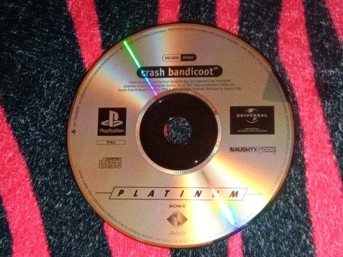 Crash bandicoot playstation - crash, 1