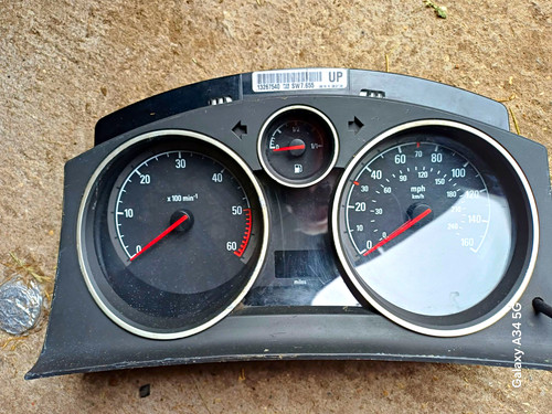 Zafira instrument cluster - zafira,