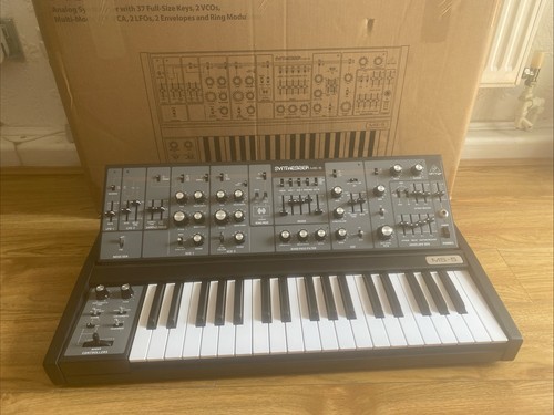 Behringer synthesizer - ms-5,