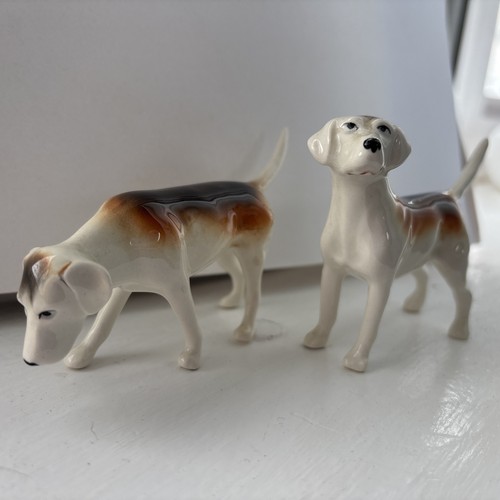 Beswick hound figurines - hound,