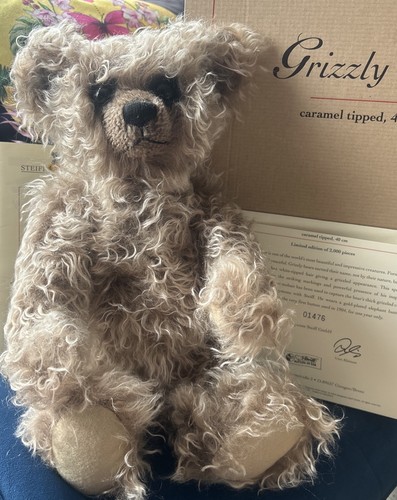 Steiff 2004 grizzly teddy bear - 2004,
