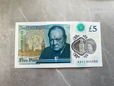 Rare £5 First Run AA11