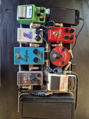 Guitar loaded pedal board - pedal, with