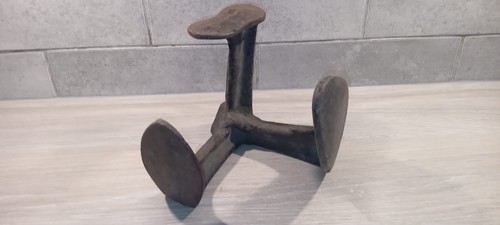 Vintage cast iron - cast, cobblers