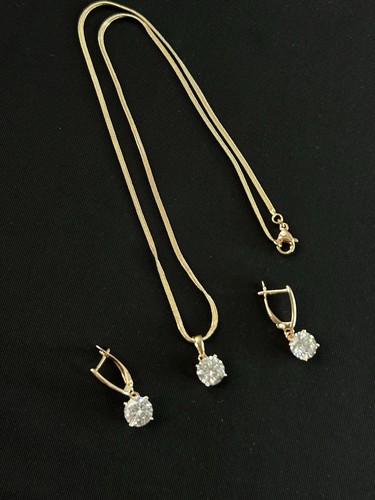 Light gold plated chain - gold,