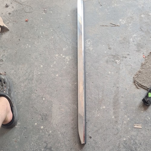 Renault clio lower door - renault,