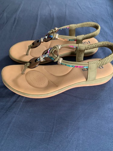 Pavers ladies khaki