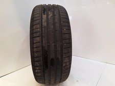 225/50R17 98W Royal Black