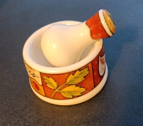 Mini ceramic mortar and - mini,