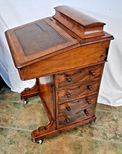 Davenport Desk In Walnut Burr,a Beautiful and Functional Piece Of furniture