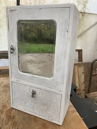 Small wooden 1950s - wooden, bathroom
