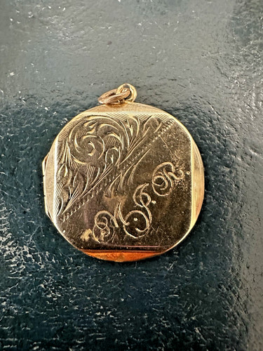 Old vintage gold engraved - vintage, 9k