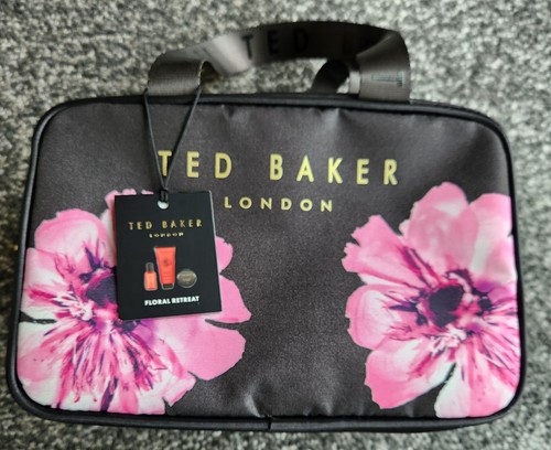 Ted baker floral retreat gift - baker,