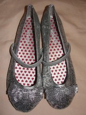 WALKRIGHT SHOES - SIZE 2