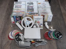 NINTENDO WII CONSOLE + MARIO KART + 2 CONTROLLERS / WHEELS 20 GAMES 24H DESPATCH