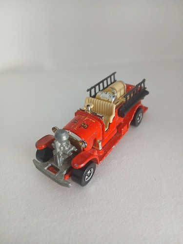 Hot wheels old number - old, red