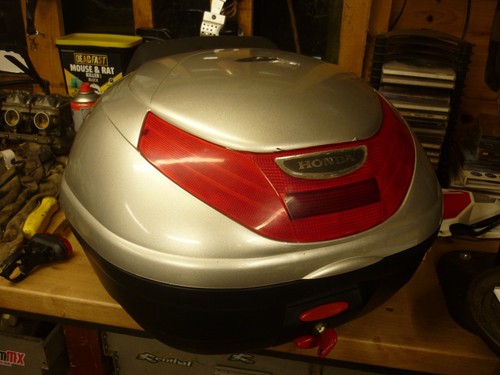 Givi monolock top box - givi,