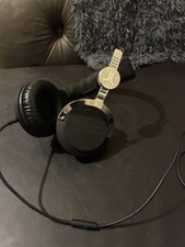 WeSC Bass Wired Headphones -