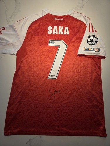 Bukayo saka signed - bukayo, arsenal