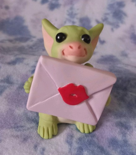Pocket dragon sealed with a - sealed,