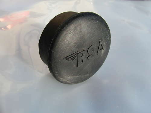 Deep fuel tank grommet black - fuel,