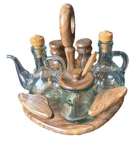 Olive wood and recycled glass - olive,