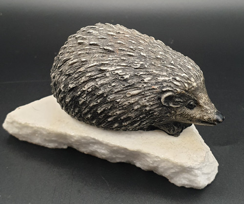 Vintage hedgehog figurine - hedgehog, on