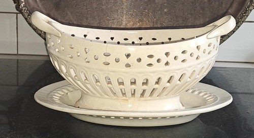 Rare fell co creamware - rare,