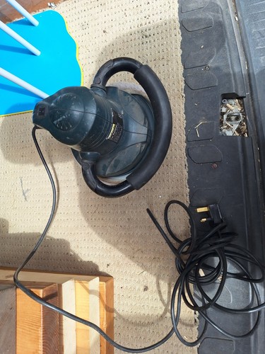 Halfords 240v car polisher - 240v,