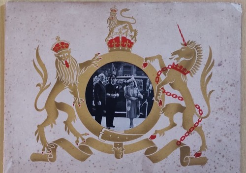 Royal commemorative booklet - royal,