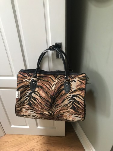 Animal pattern travel holdall - pattern,