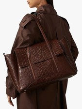 The chancery Large Flapover