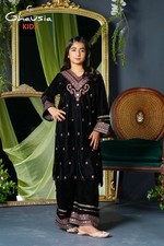 CHILDREN GIRLS BLUE VELVET 2