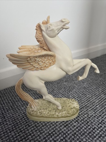 Greek pegasus statue - pegasus,