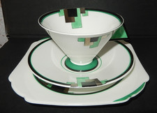 Shelley Vogue shape Green Blocks pattern 11785 teacup trio