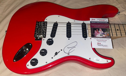 Adam levine maroon - 5, the
