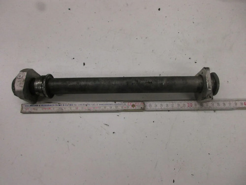 Thru axle - thru, suzuki