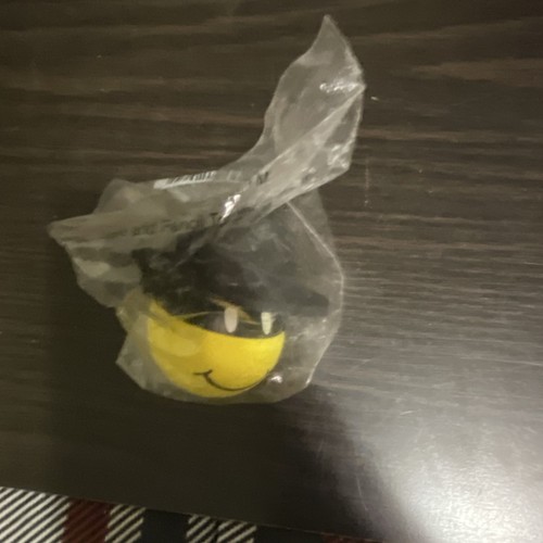 Yellow smiley face antenna - face,